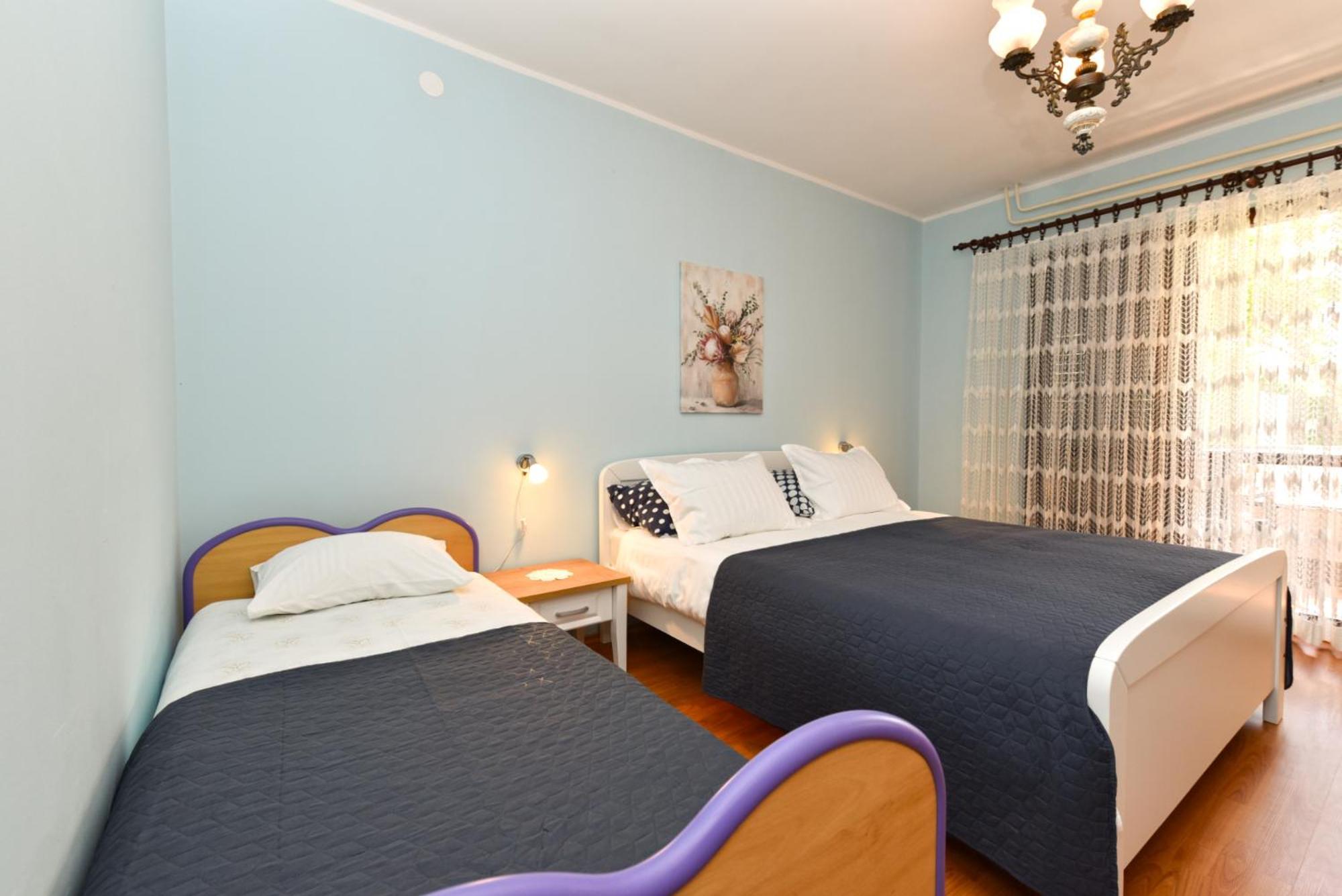 Apartments Nevina 1230 プーラ エクステリア 写真
